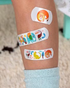 Themed Plasters in a Tin